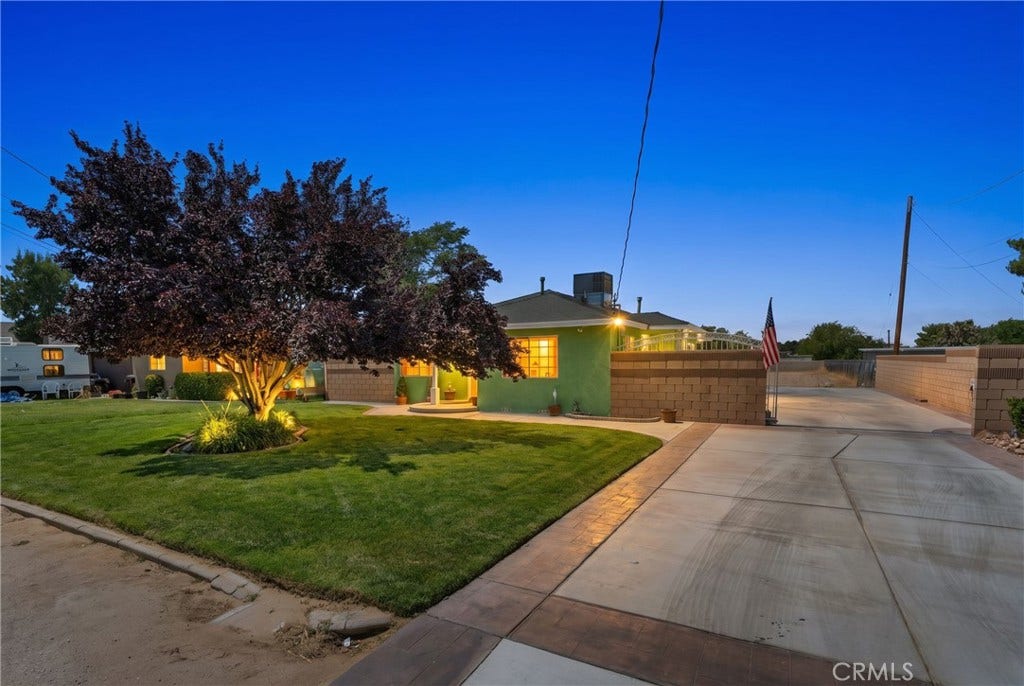 3333 W Avenue L4, Lancaster, CA 93536