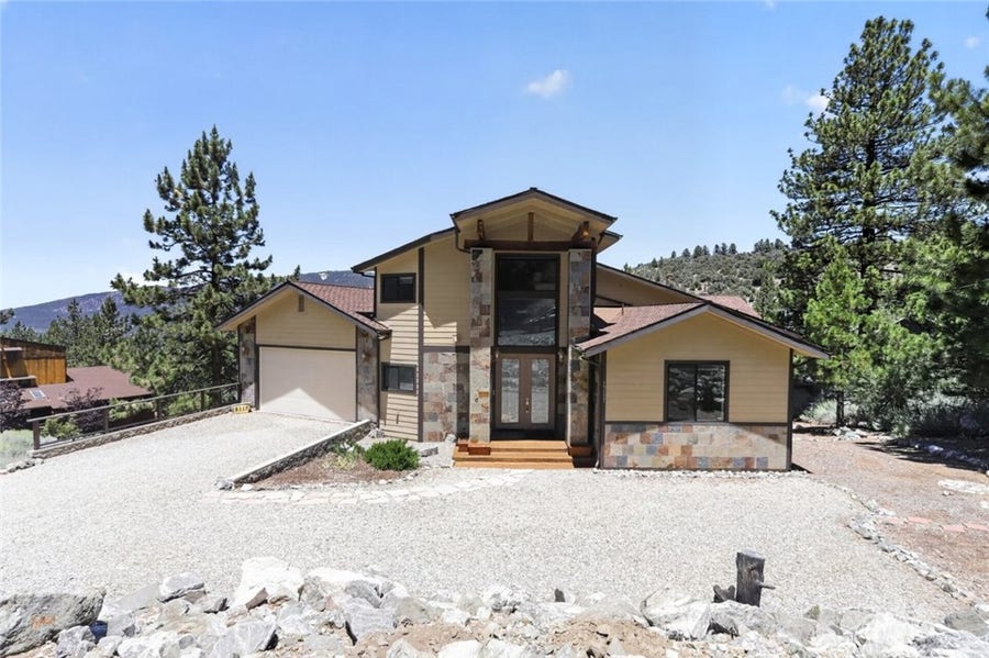 Property photo for 15117 Chestnut Drive, Pine Mountain Club, CA