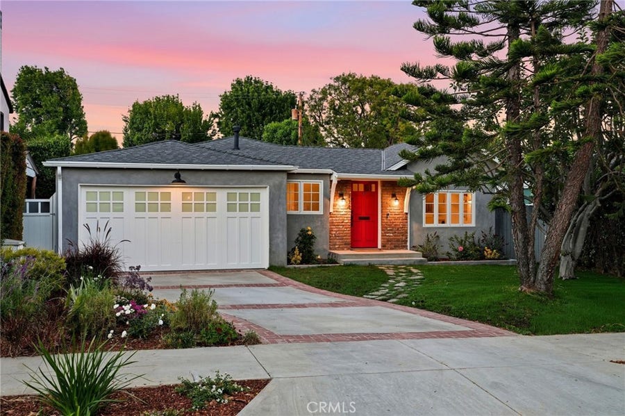 Property photo for 114 N Rose, Burbank, CA