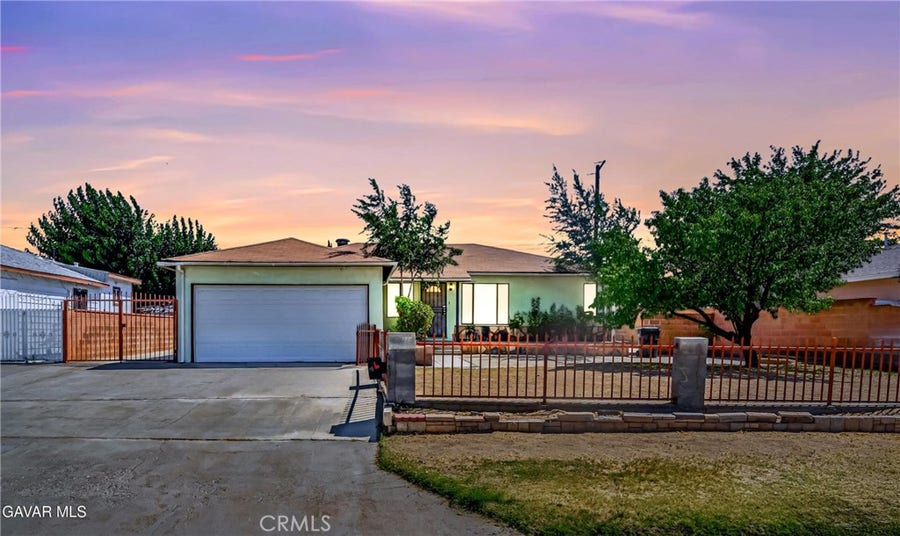 Property photo for 1160 W Avenue J5, Lancaster, CA