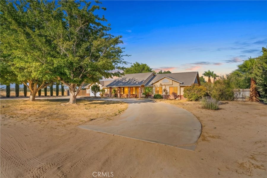 Property photo for 47840 91st W, Lancaster, CA
