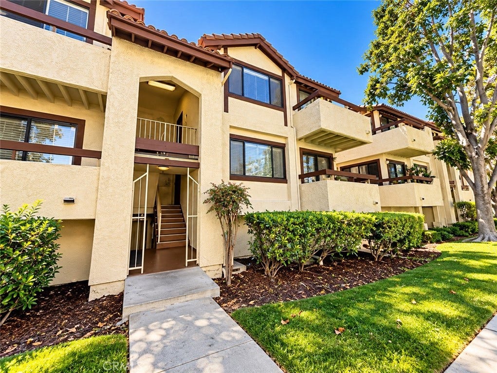 18105 Sundowner Way, #978, Canyon Country, CA 91387