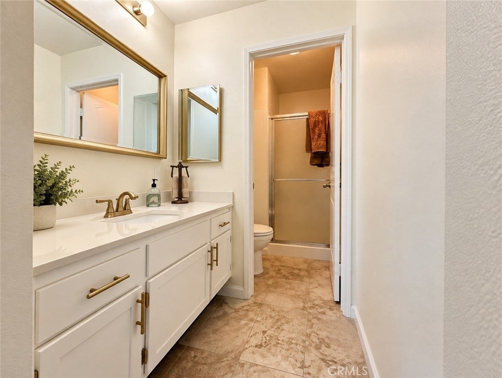 18105 Sundowner Way, #978, Canyon Country, CA 91387