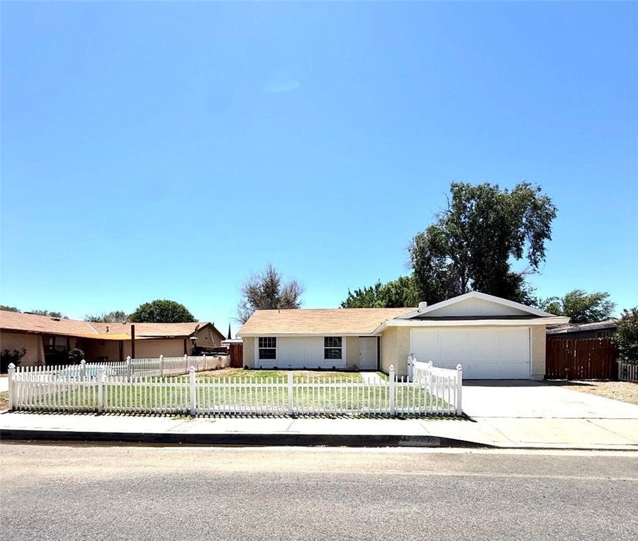 Property photo for 44251 E Raysack, Lancaster, CA
