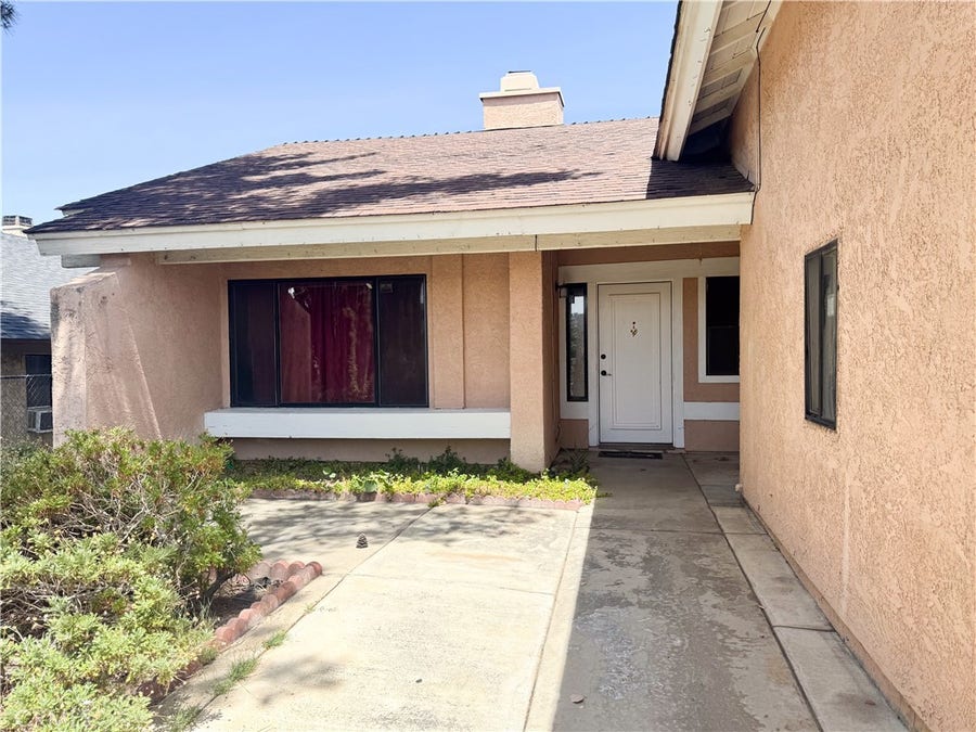 Property photo for 36648 Spanish Broom Drive, Palmdale, CA