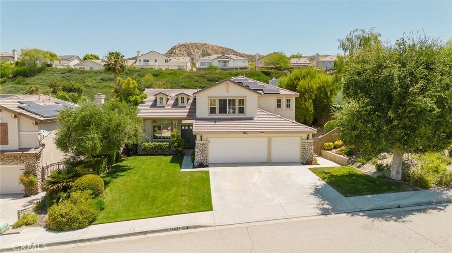 Property photo for 26352 Cardinal Drive, Canyon Country, CA