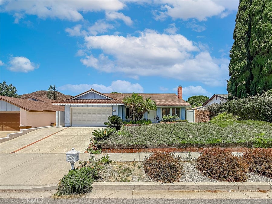 Property photo for 1401 Calle De Oro, Thousand Oaks, CA