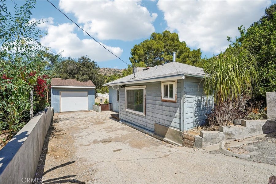 Property photo for 9305 Notre Dame, Chatsworth, CA