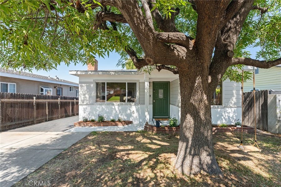 Property photo for 10623 Tinker Avenue, Tujunga, CA