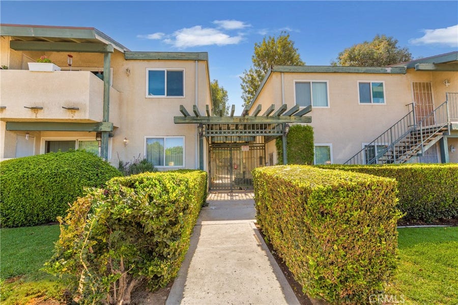 Property photo for 10636 Woodley Avenue, #34, Granada Hills, CA
