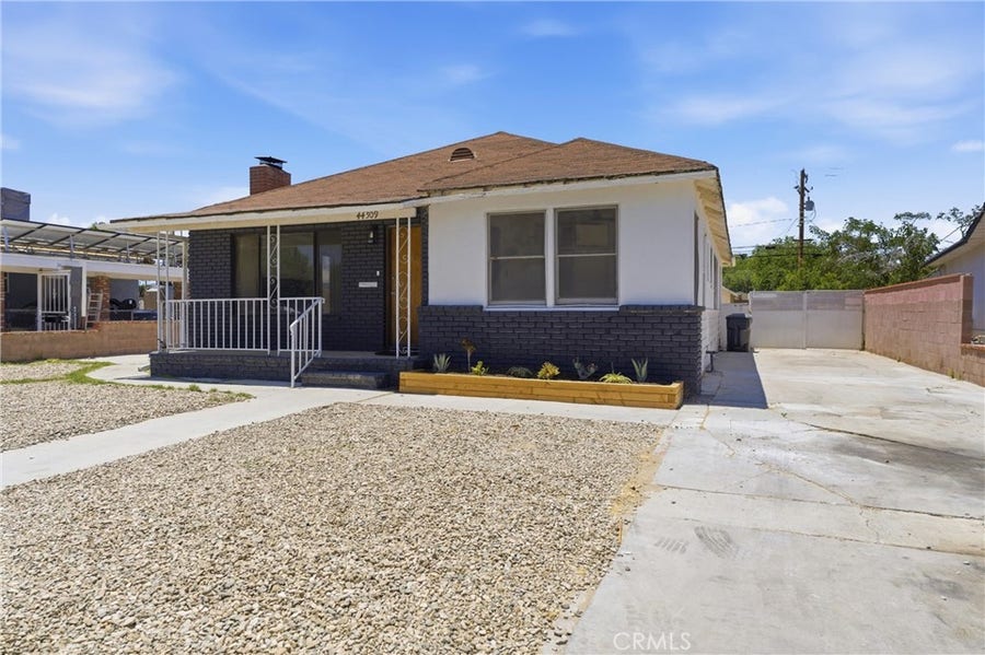 Property photo for 44509 Date, Lancaster, CA