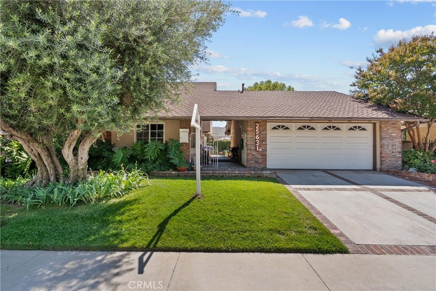 Property photo for 25631 Bellerive, Valencia, CA