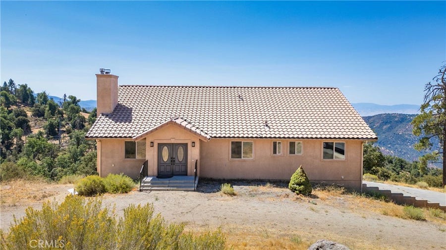 Property photo for 29600 Goldspike Road, Tehachapi, CA