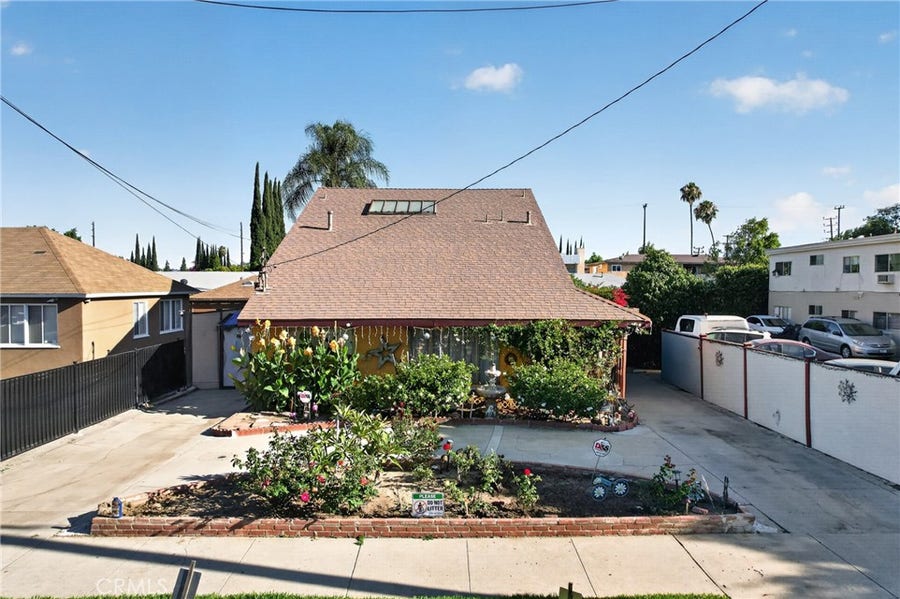 Property photo for 16042 Kittridge, Van Nuys, CA
