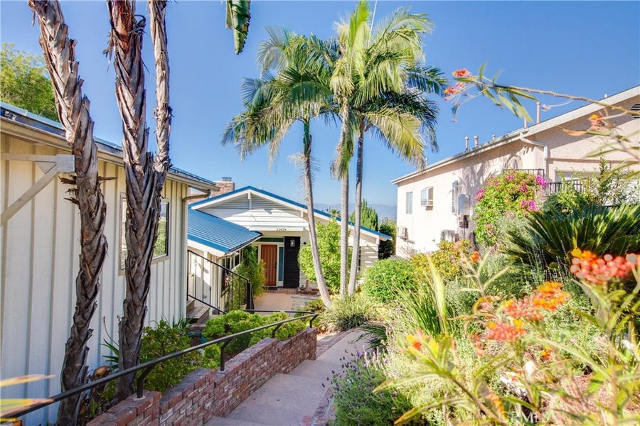 Property photo for 22459 Venido, Woodland Hills, CA