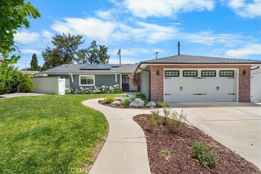 Property photo for 26111 Hatmor, Calabasas, CA