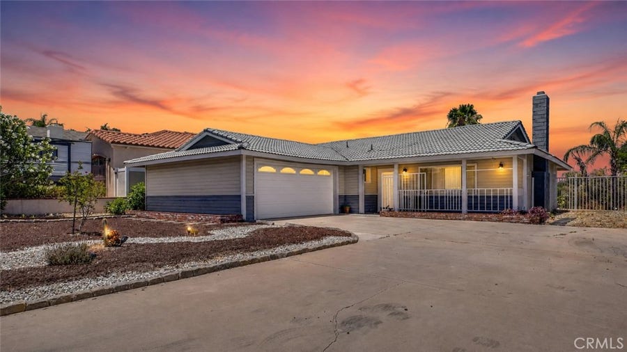 Property photo for 24048 Cruise Circle, Canyon Lake, CA