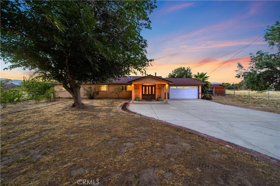 Property photo for 28241 Lancaster Road, Lancaster, CA
