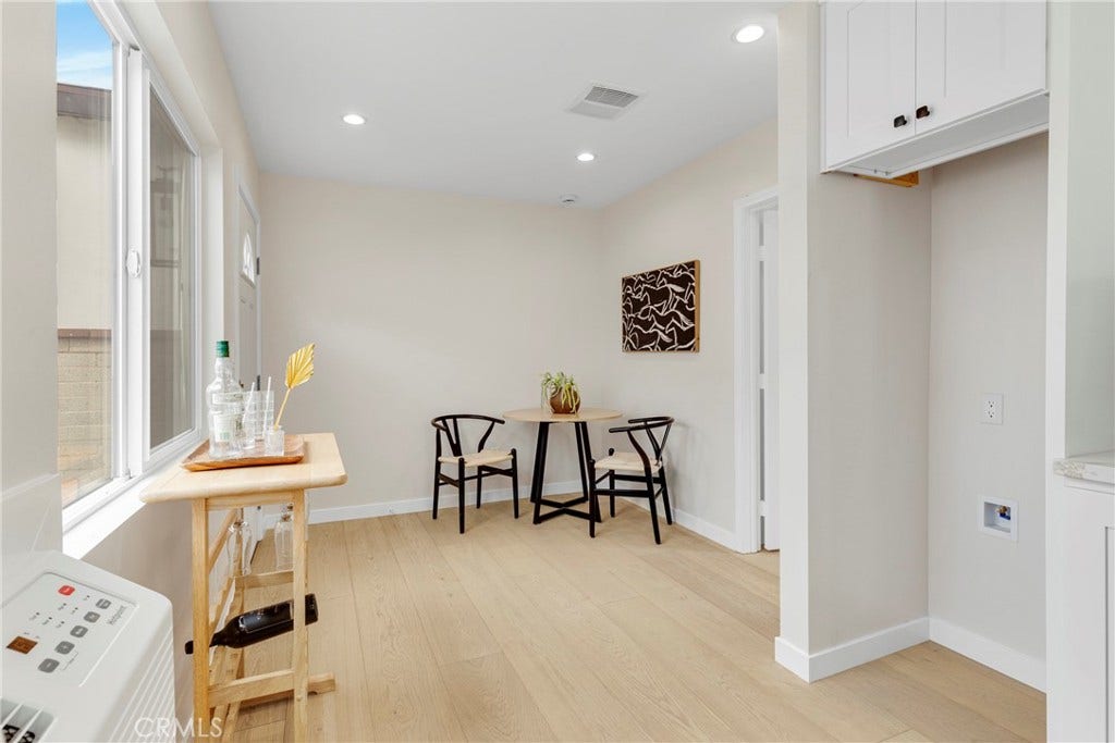 6306 Alviso, Hyde Park, CA 90043