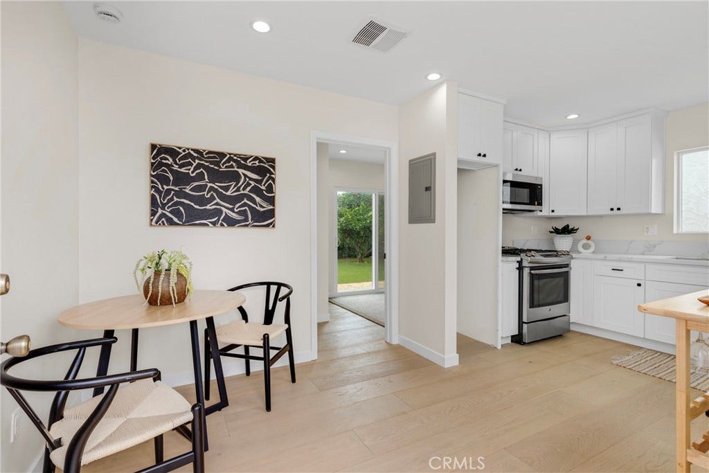 6306 Alviso, Hyde Park, CA 90043