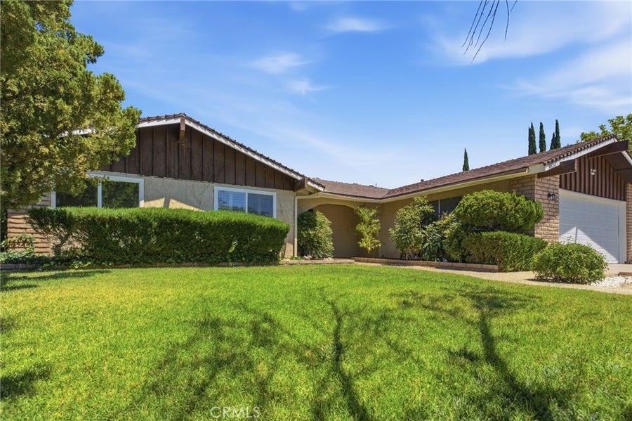 Property photo for 44050 27th W, Lancaster, CA