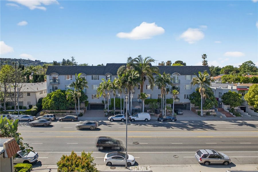 Property photo for 4441 Woodman Avenue, #204, Sherman Oaks, CA