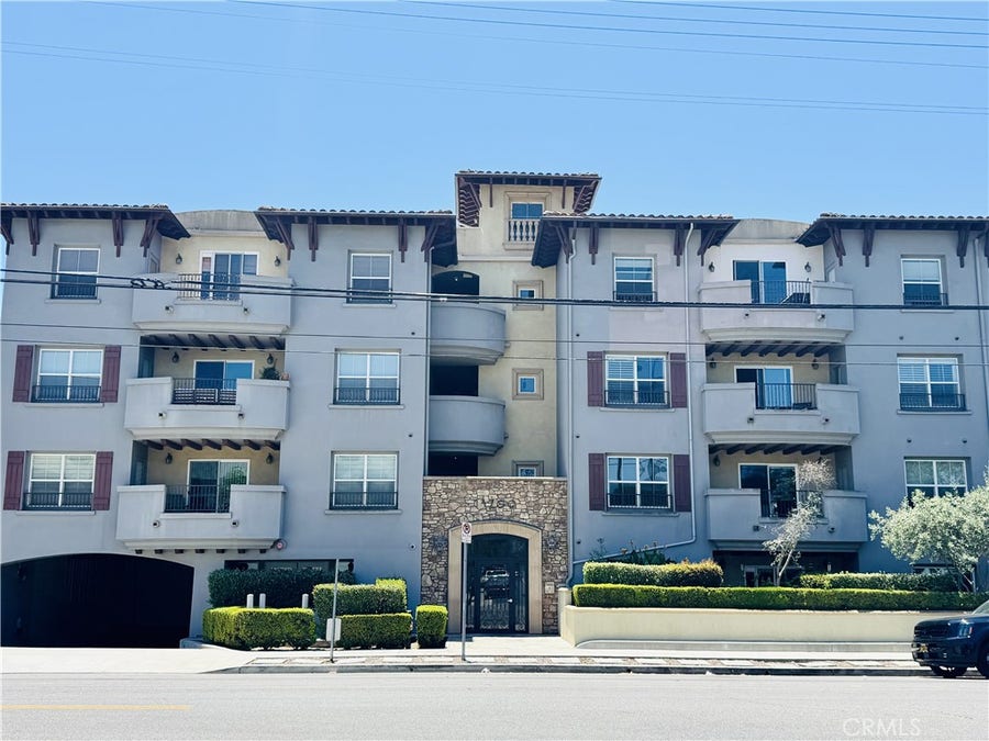 Property photo for 13200 Moorpark, #203, Sherman Oaks, CA