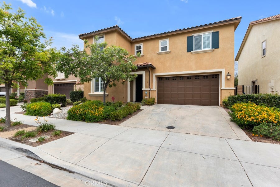 Property photo for 13995 Burdock Drive, Moorpark, CA