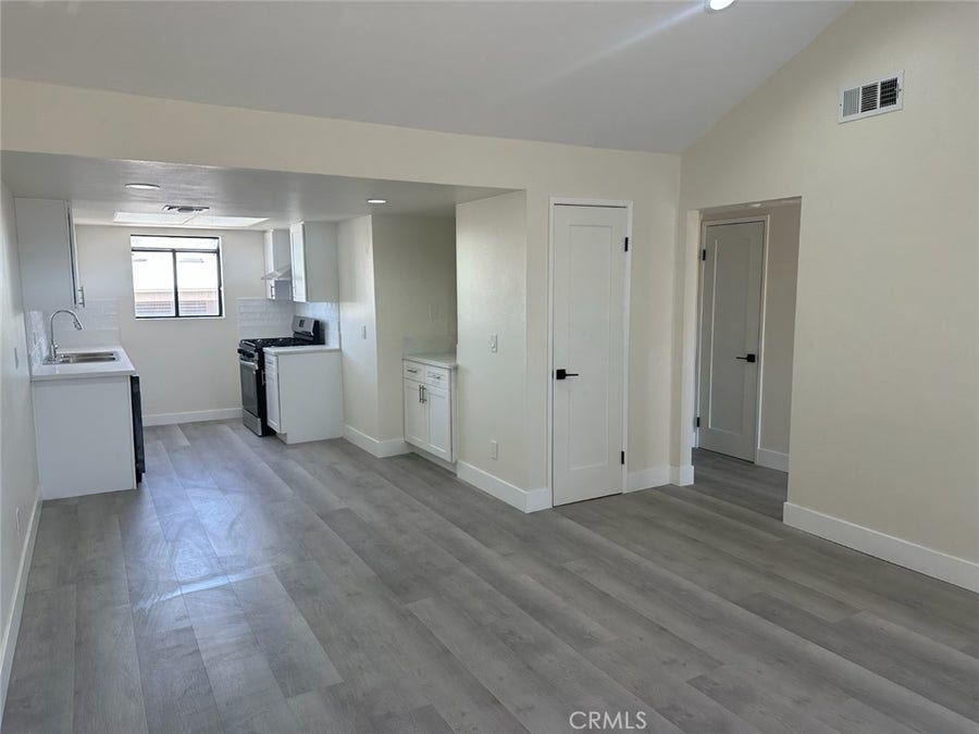 Property photo for 44155 10th W, Lancaster, CA
