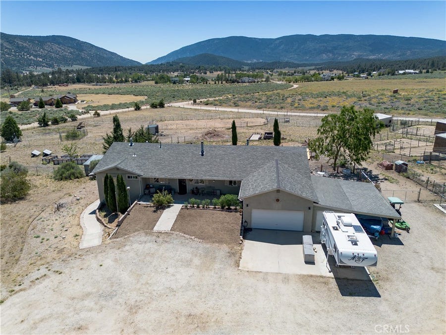 Property photo for 10960 Steinhoff Road, Frazier Park, CA