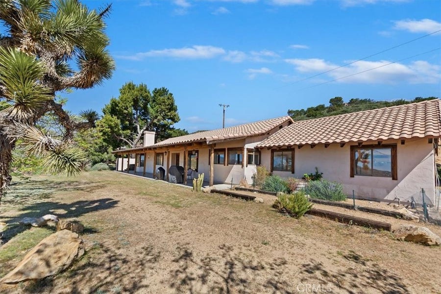 Property photo for 9060 Yucca Hills Road, Agua Dulce, CA