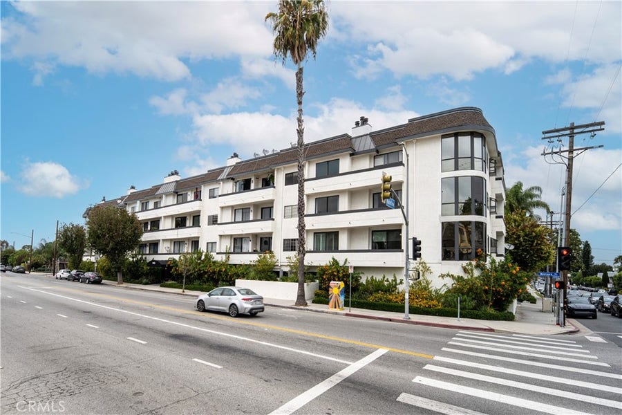 Property photo for 14115 Moorpark, Sherman Oaks, CA