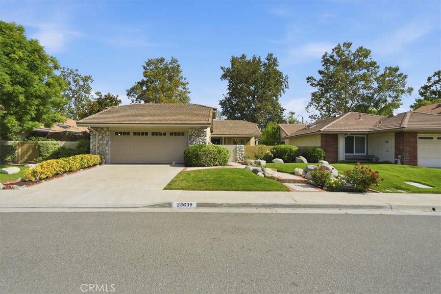 Property photo for 23639 Via Primero, Valencia, CA