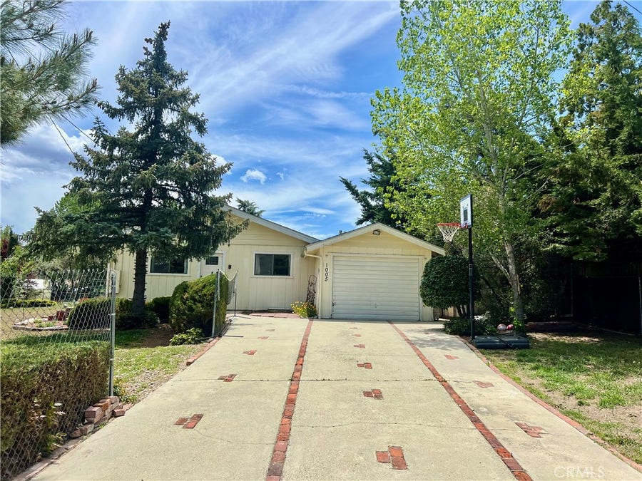 Property photo for 1005 Condor Court, Frazier Park, CA