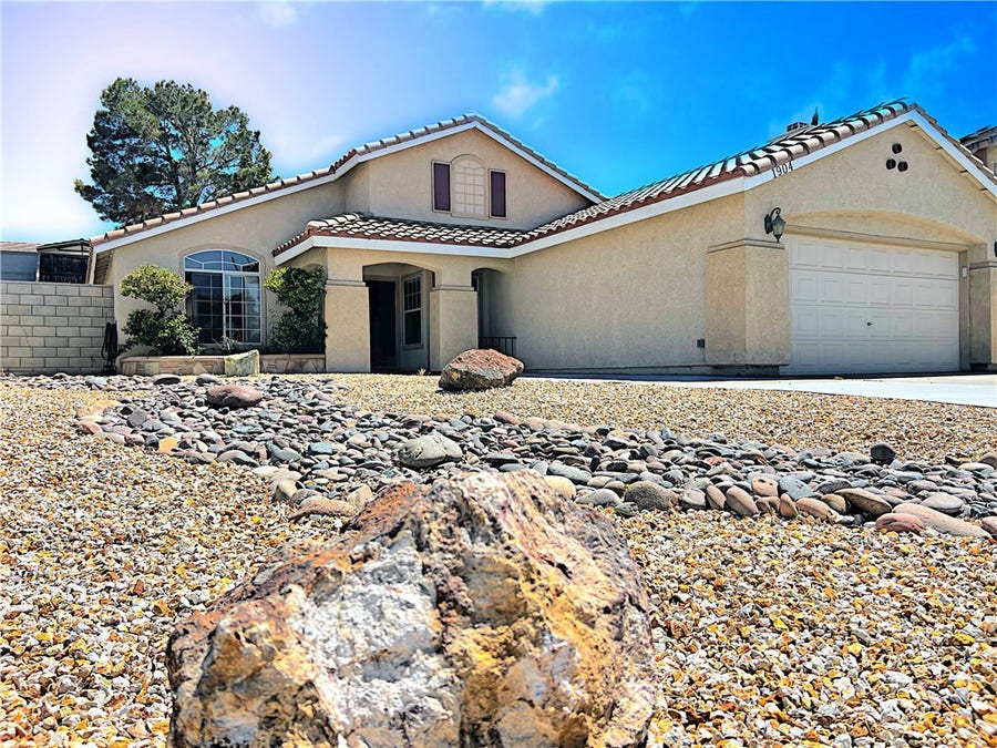 Property photo for 1904 E Avenue S4, Palmdale, CA