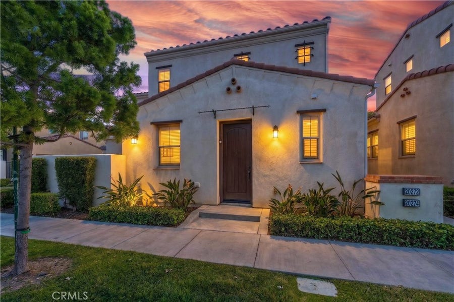 Property photo for 20276 Pienza, Porter Ranch, CA