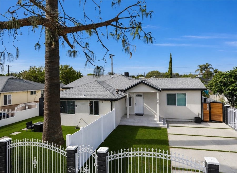 Property photo for 7445 Oakdale Avenue, Winnetka, CA