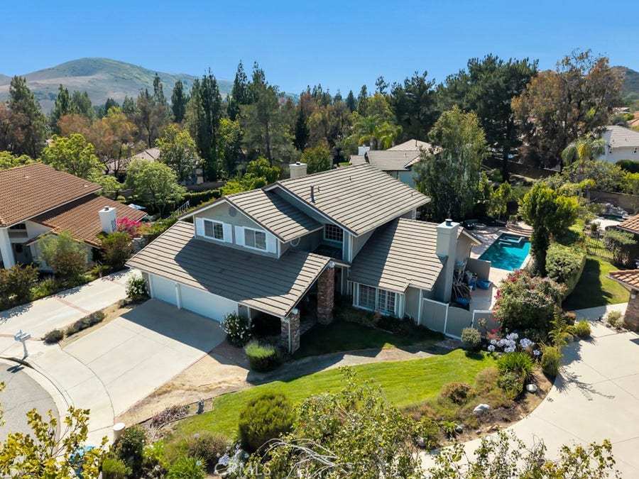 Property photo for 869 Admiral Court, Oak Park, CA
