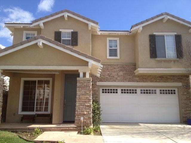Property photo for 28680 Placerview Trail, Saugus, CA