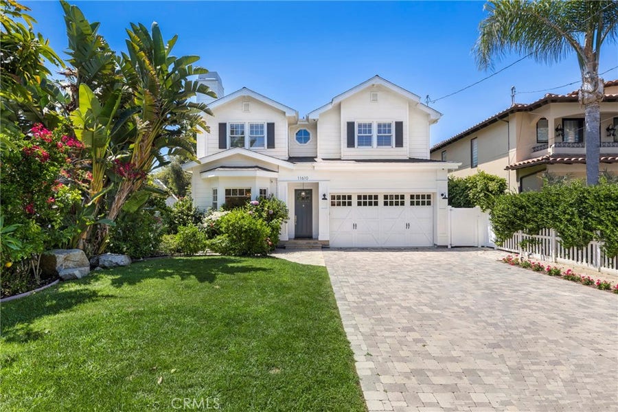 Property photo for 11610 Chiquita Street, Studio City, CA