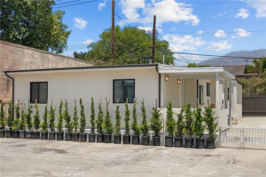 Property photo for 2057 E Villa, Pasadena, CA
