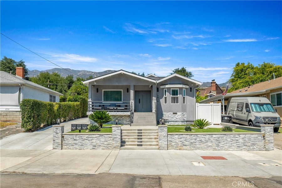 Property photo for 3419 Montrose Ave, La Crescenta, CA