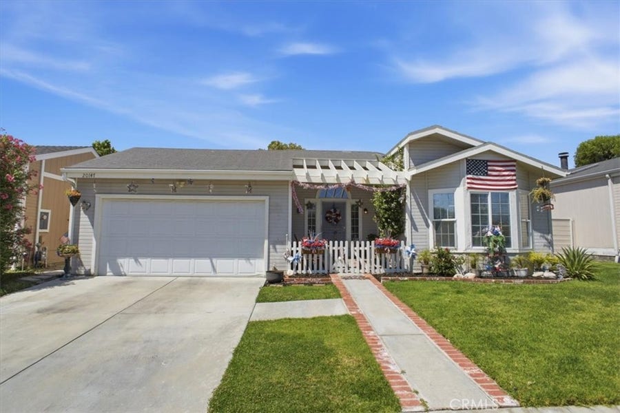 Property photo for 20147 Edgewater Drive, Canyon Country, CA