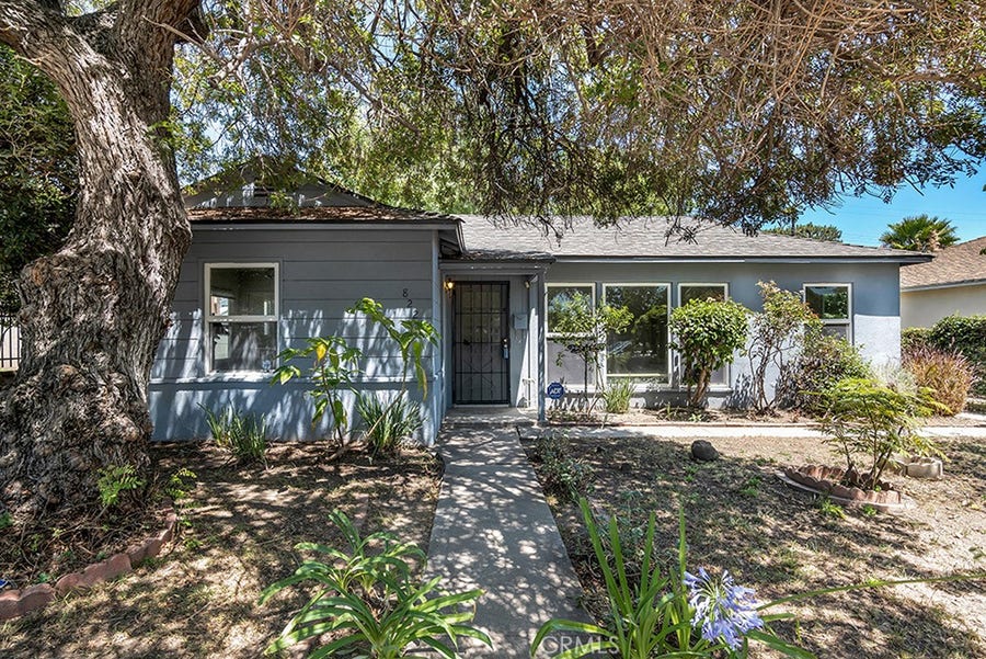 Property photo for 8226 WhiteOak Avenue, Northridge, CA