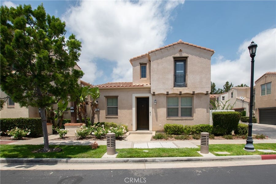 Property photo for 20323 Livorno, Porter Ranch, CA