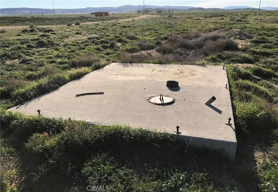 Property photo for 0 100th St W & Avenue E4, Lancaster, CA