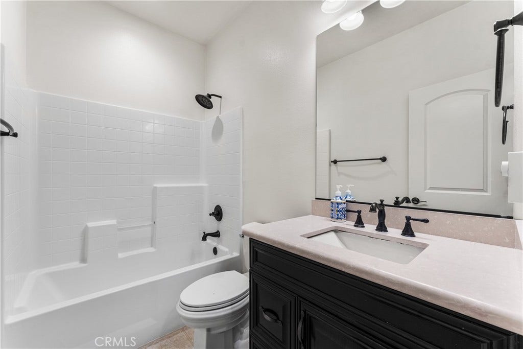 2821 Bracken Way, Palmdale, CA 93551