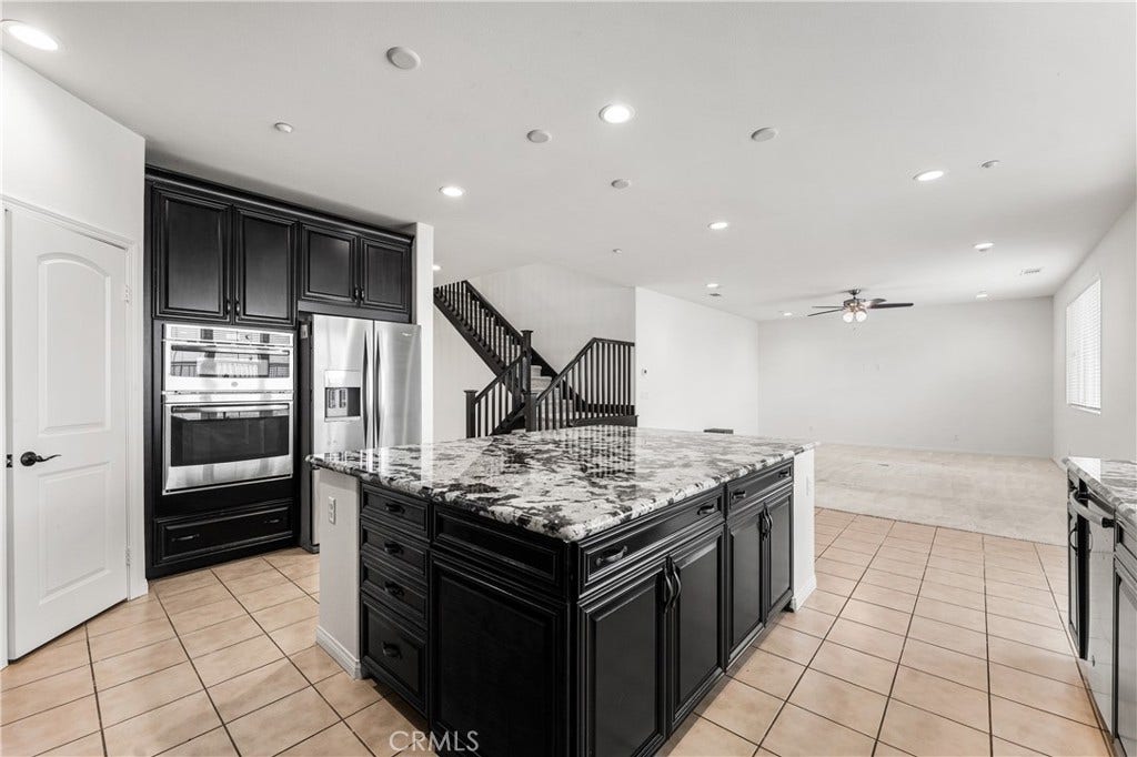 2821 Bracken Way, Palmdale, CA 93551