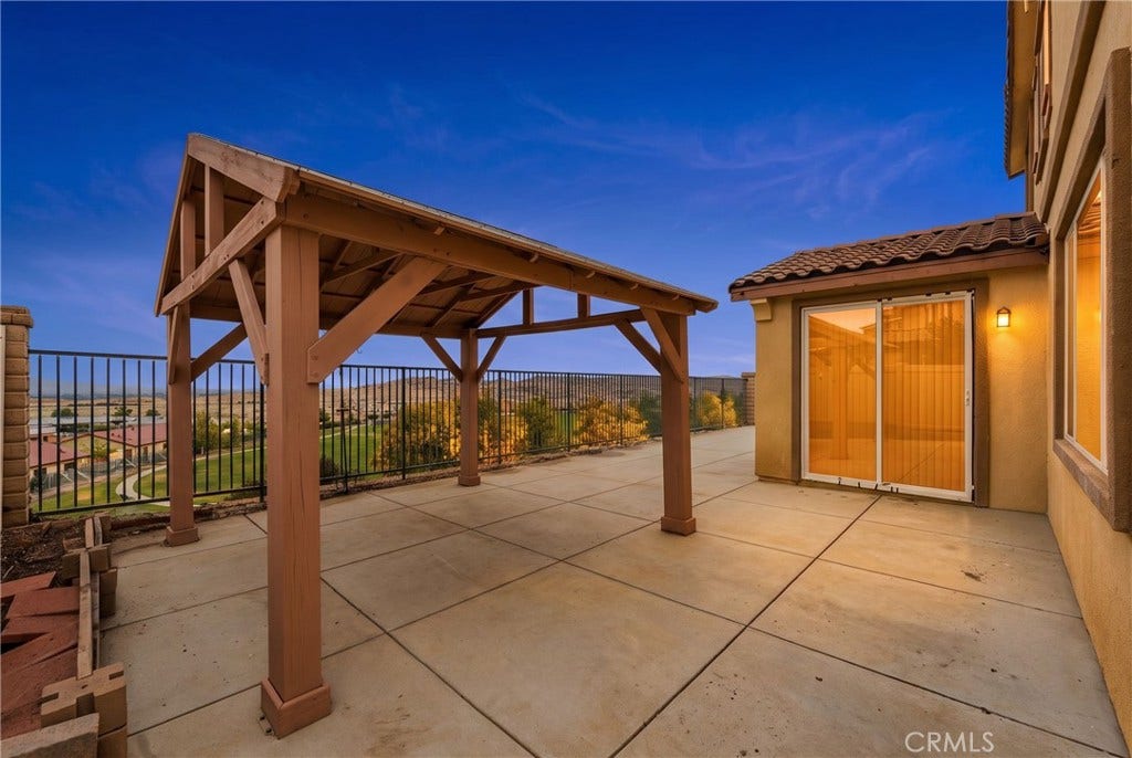 2821 Bracken Way, Palmdale, CA 93551