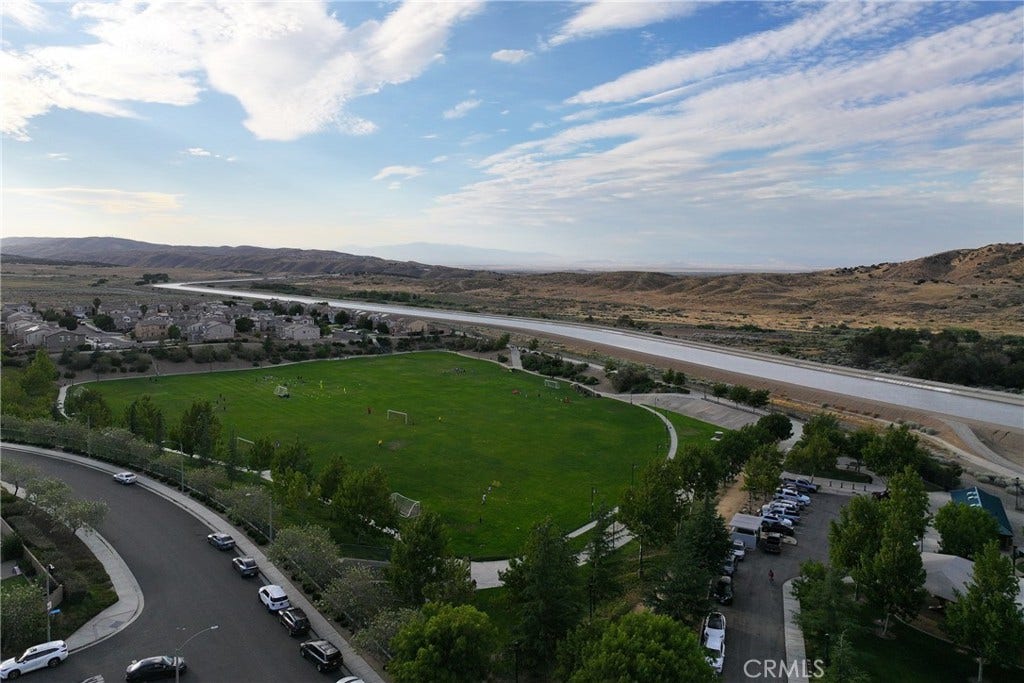 2821 Bracken Way, Palmdale, CA 93551